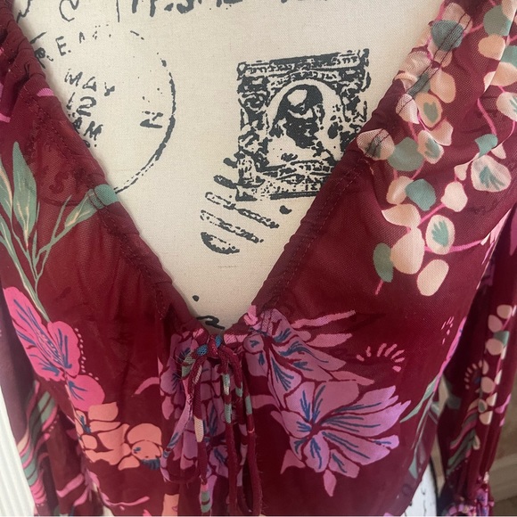 FREE PEOPLE OF PARADISE FLORAL RED PINK CROP TOP SMALL - Picture 12 of 12